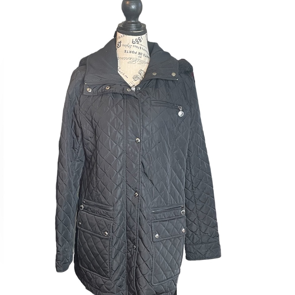 Calvin Klein‎ Women’s Quilted Black Jacket, Missing Size Tag, Fits Like A Medium